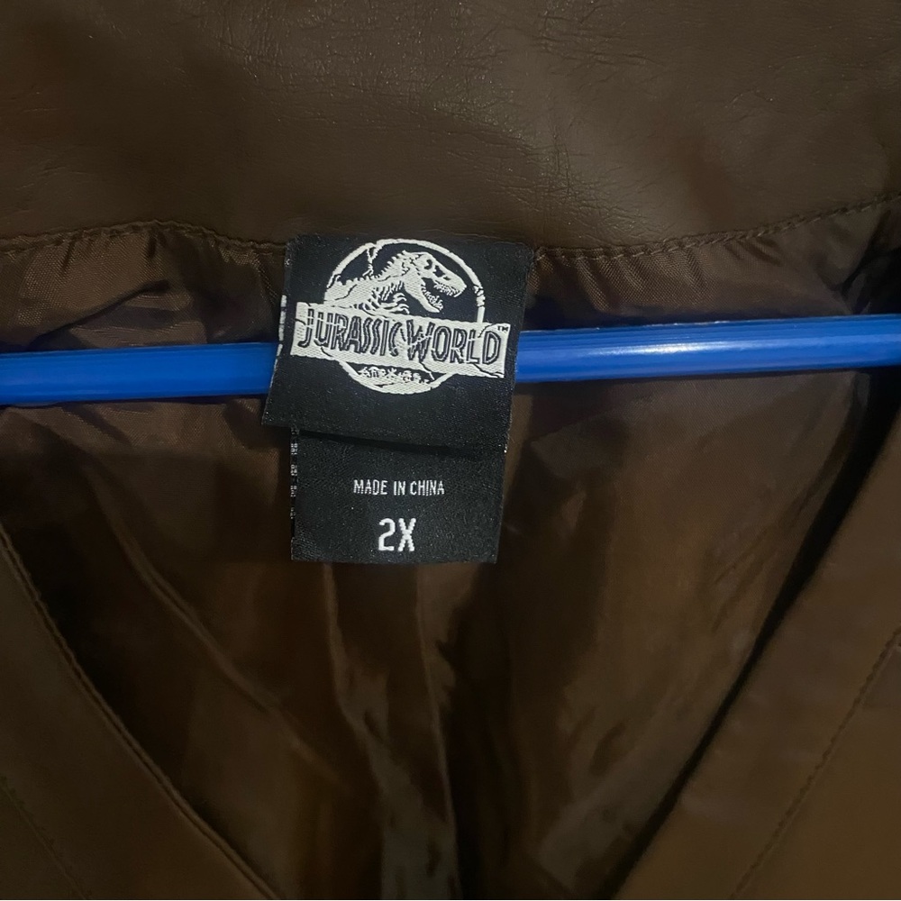 Jurassic World Owen Grady Cosplay Vest 2x - Picture 2 of 3
